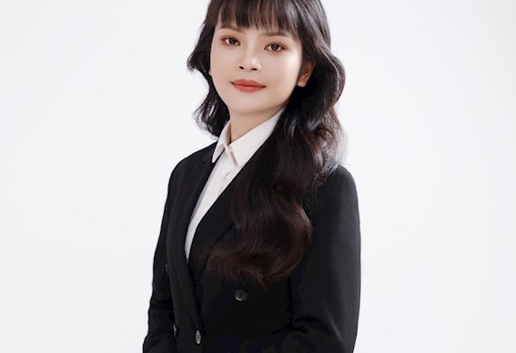 初心如磐育英才 深耕教坛绽芳华——广西现代职业技术学院优秀毕业生吴晓婧典型案例报道