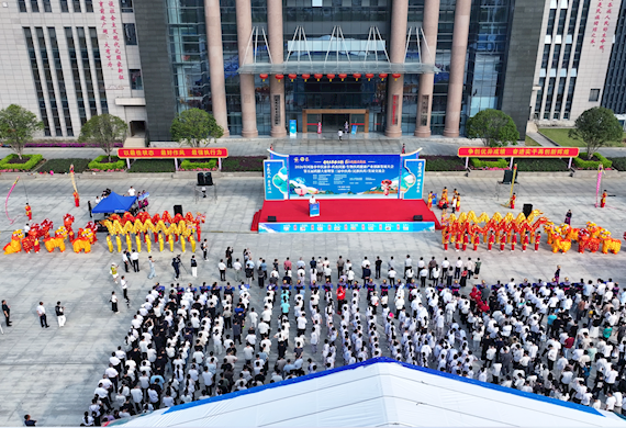  寿乡本草承古韵 匠心药膳启新程 ——广西现代职业技术学院圆满承办中医康养、药食同源暨生物医药及健康产业盛会